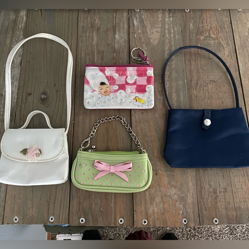 Bundle of girls purses